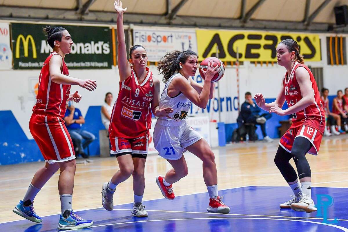 Serie B Femminile: Terzo Sigillo Consecutivo Per La Unicusano Pielle ...